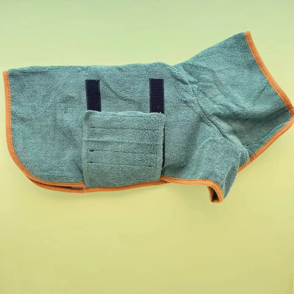 Quick-Dry Absorbent Dog Bathrobe – All Sizes