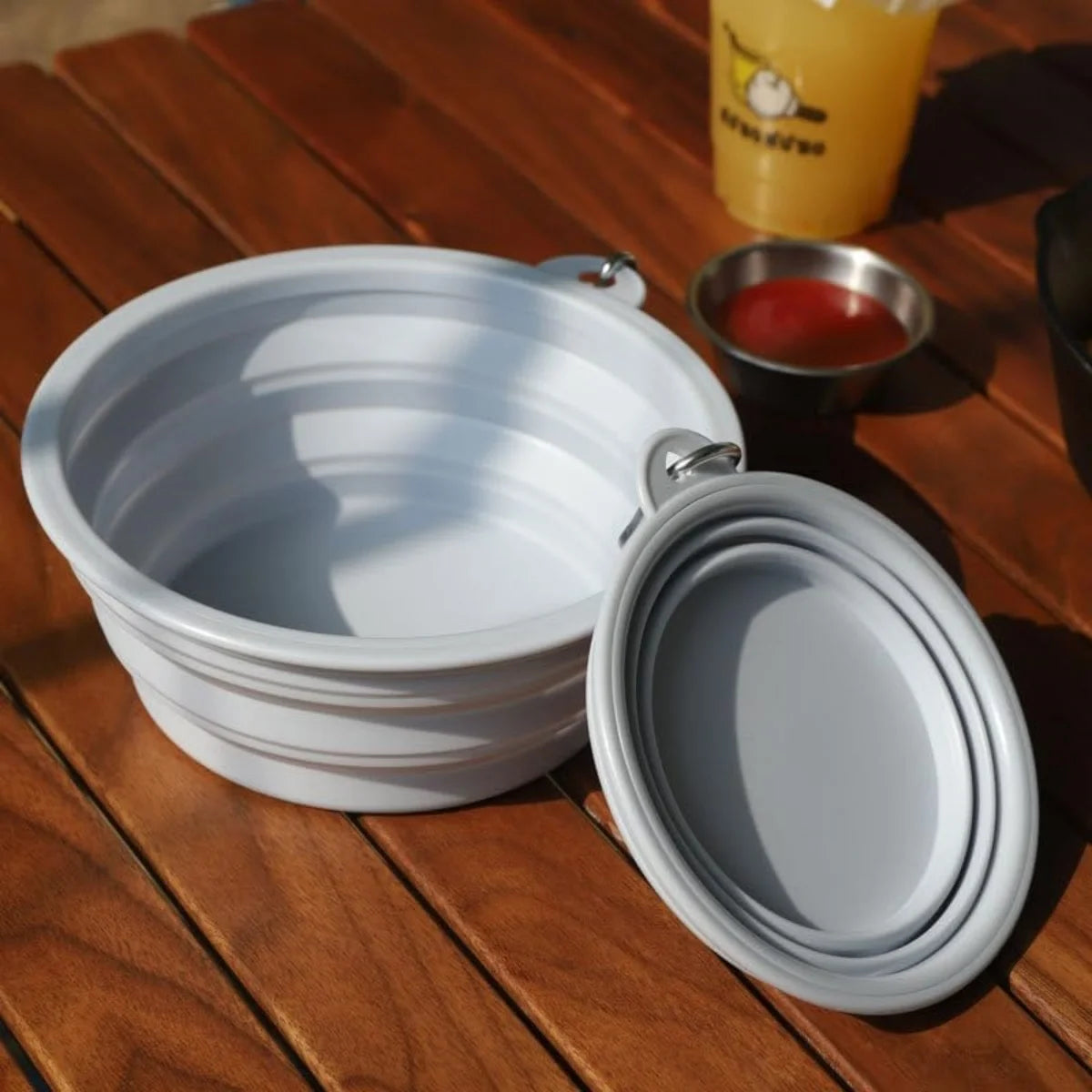 Collapsible Travel Silicone Pet Bowl with Carabiner